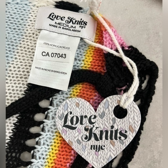 3/$30 _ LOVE KNITS | NWT  π·οΈ crochet knit halter top summer square stripe S - Picture 4 of 5